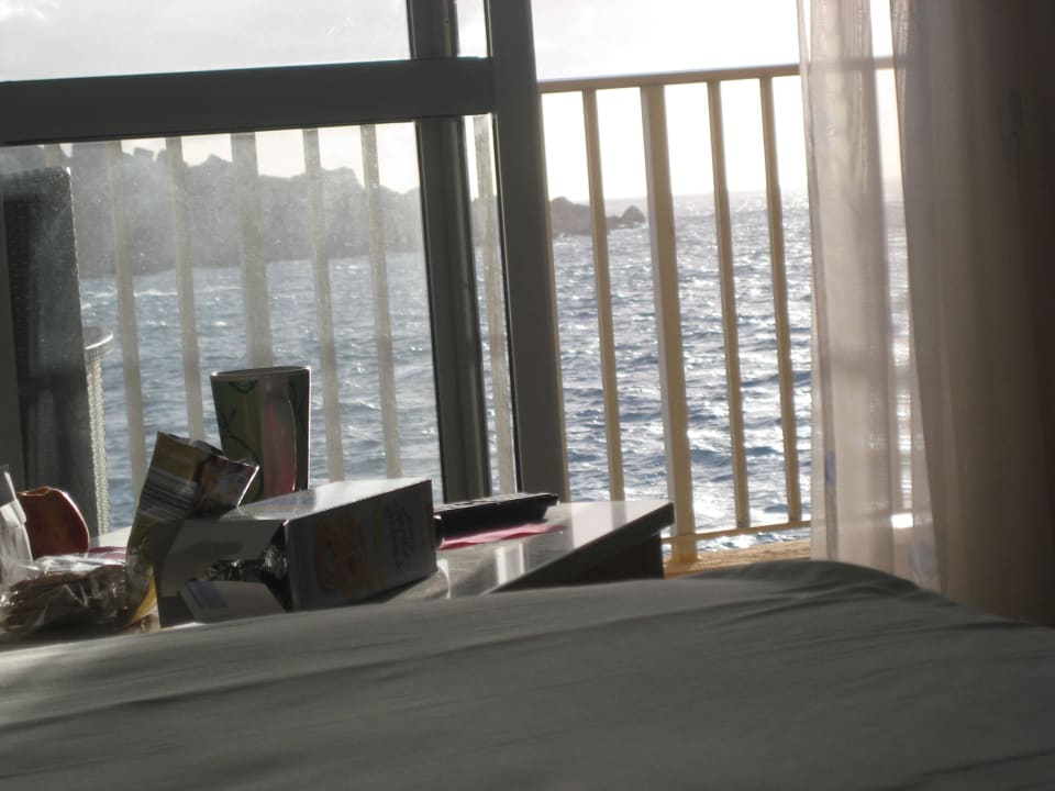 Ausblick vom Bett aus Paradise Bay Resort Hotel