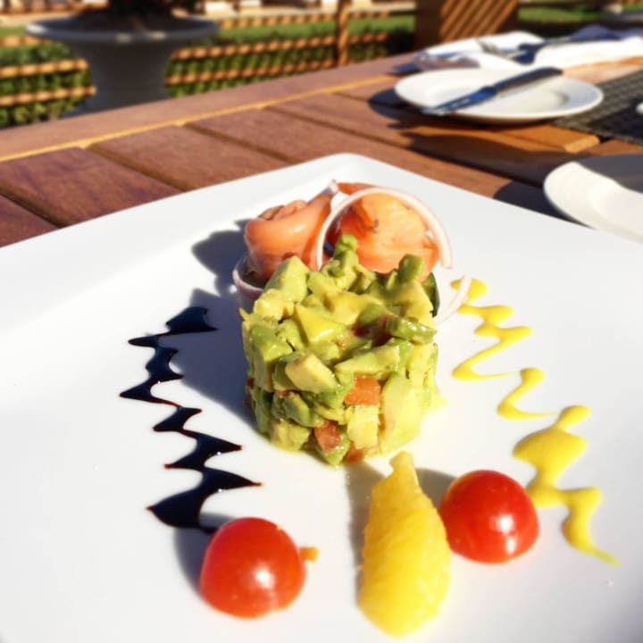 Mittagessen an der Infinity-Bar Baron Palace Sahl Hasheesh