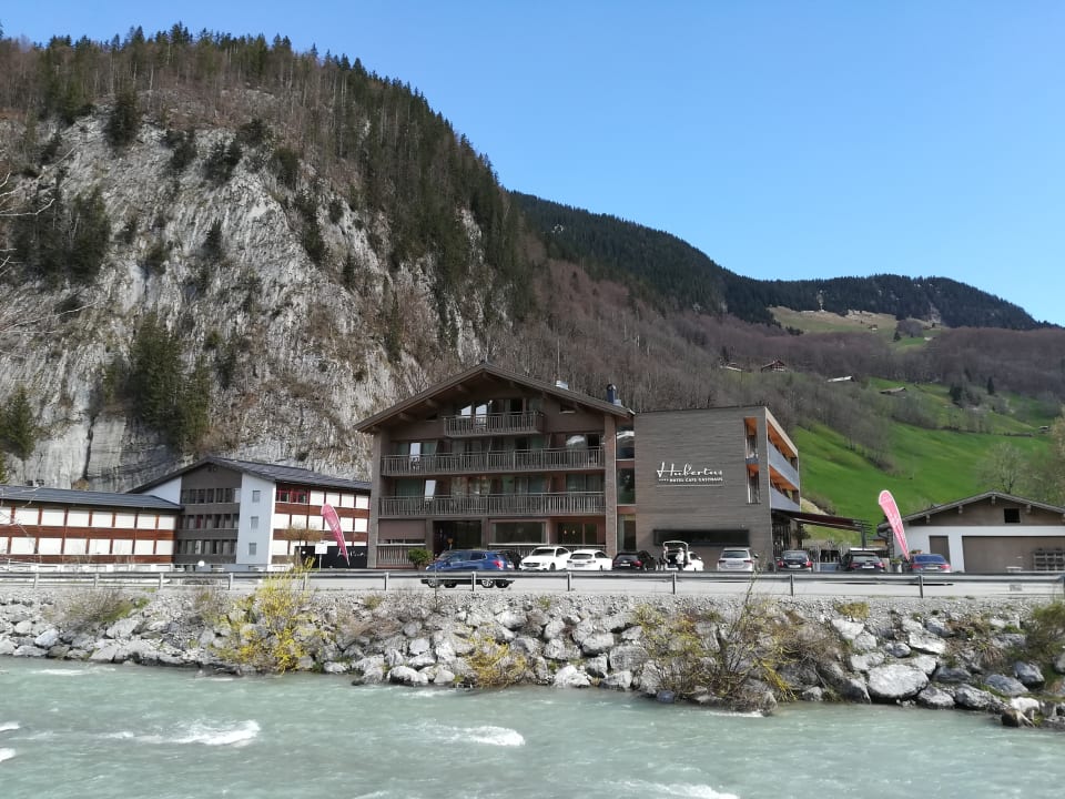 Außenansicht Hubertus Hotel - Café - Gasthaus