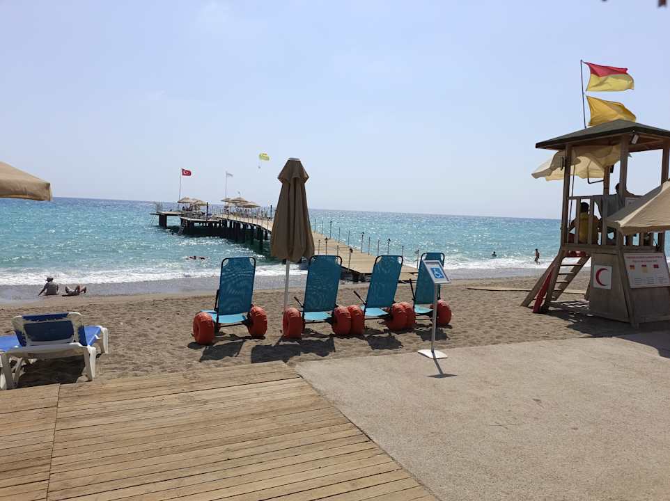 Strand Sunrise Resort Hotel