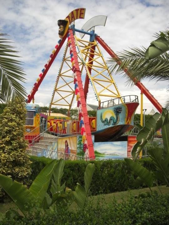 Lunapark im Royal Dragon Hotel Royal Dragon