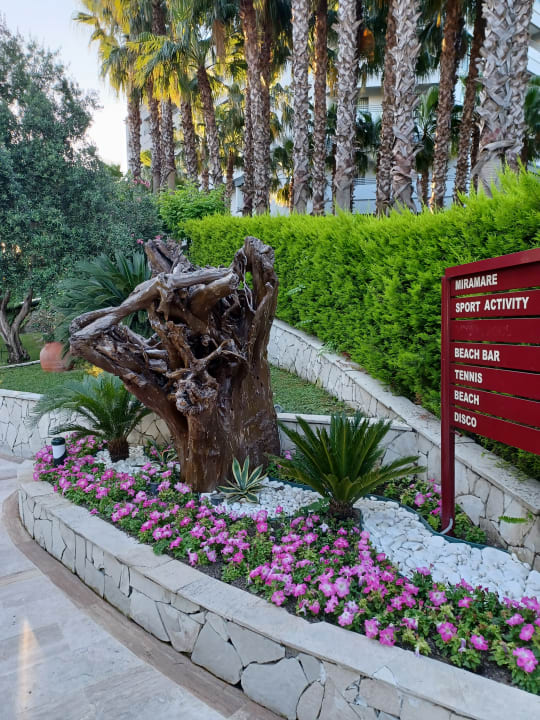 Gartenanlage Miramare Queen Hotel