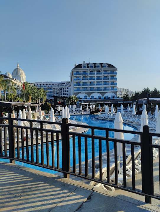 Pool Adalya Elite Lara