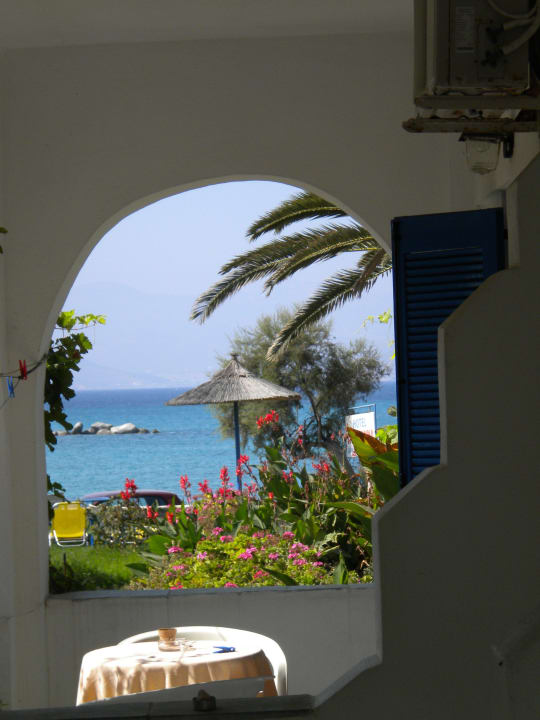 Balkon der Doppelzimmer im EG. Hotel Aghia Anna