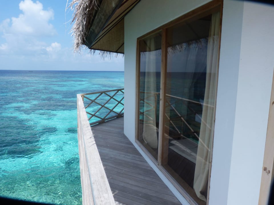 Superior Water Bungalows Angaga Island Resort