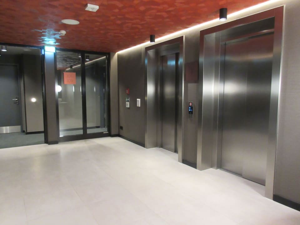 Sonstiges Adina Apartment Hotel Frankfurt Westend