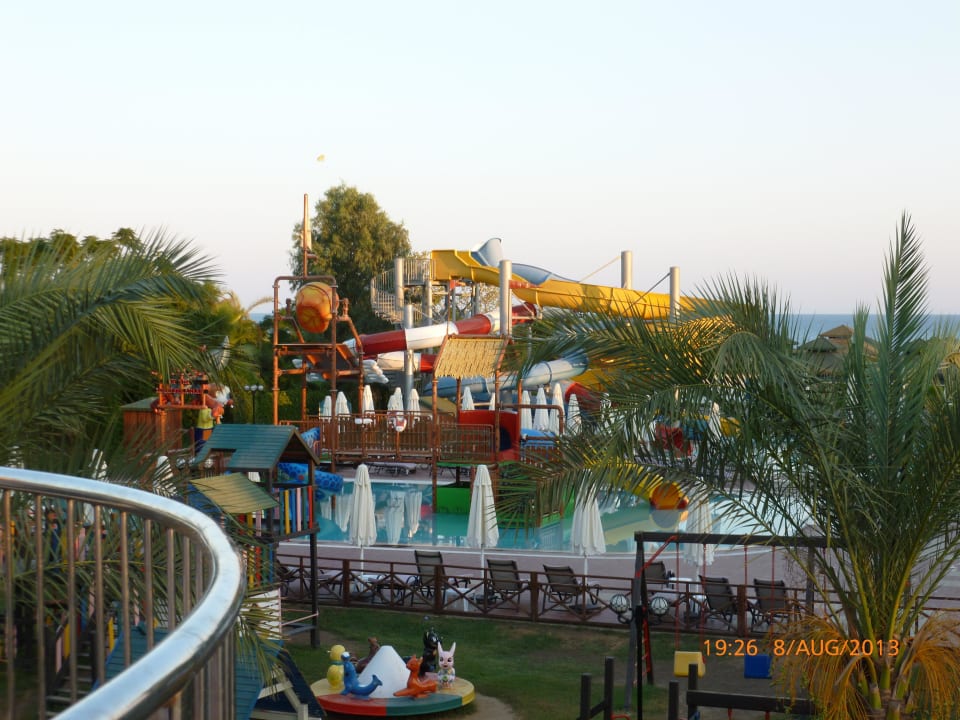 Rutschenparadis in der Hotelanlage Hotel Turan Prince