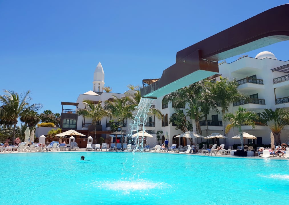 Pool Princesa Yaiza Suite Hotel Resort