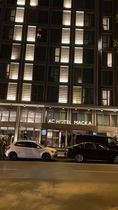 Außenansicht AC Hotel Istanbul Macka