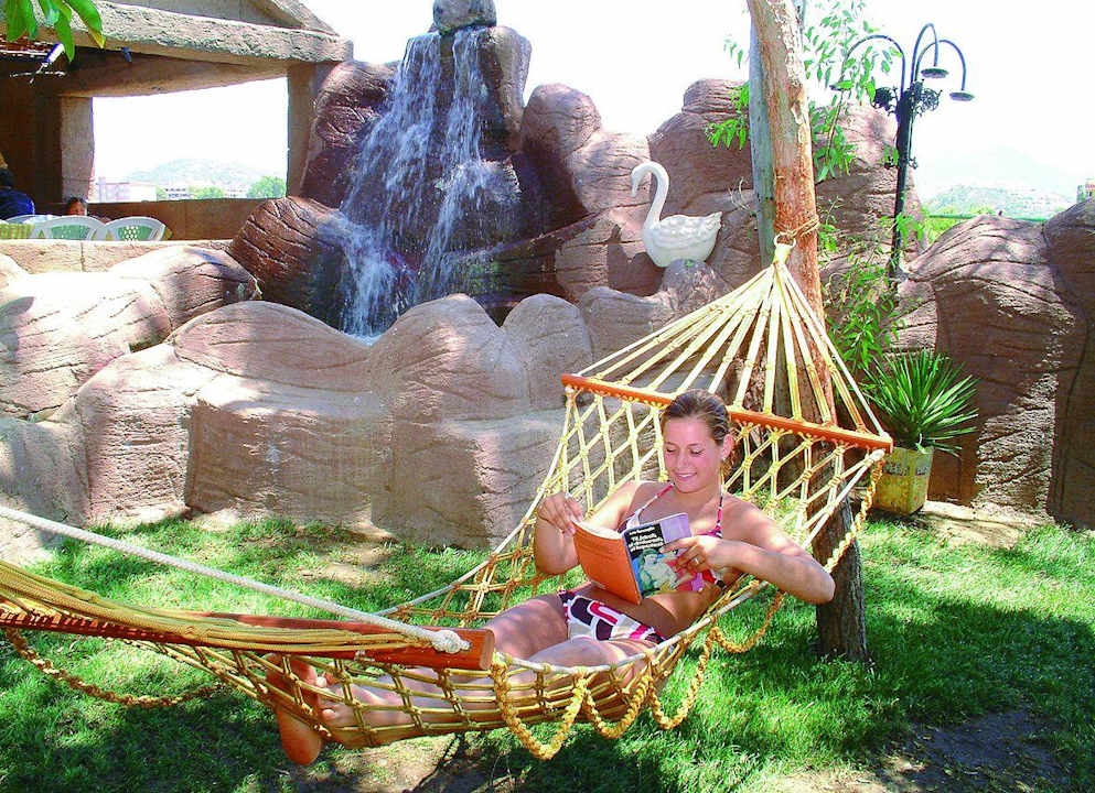 Mahberi Relaxen MC Mahberi Beach Hotel