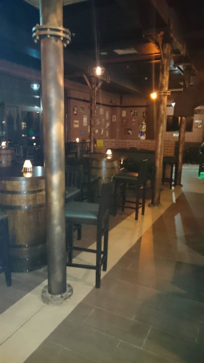 Im Irish Pub Diamond Excellence Resort & Spa