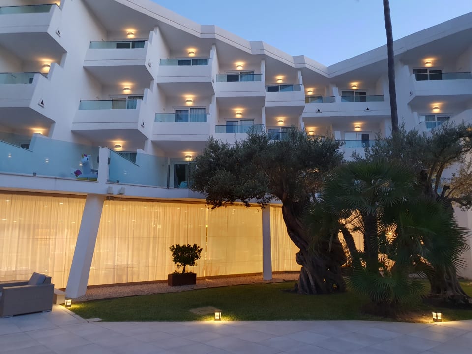 Außenansicht Iberostar Waves Playa de Muro