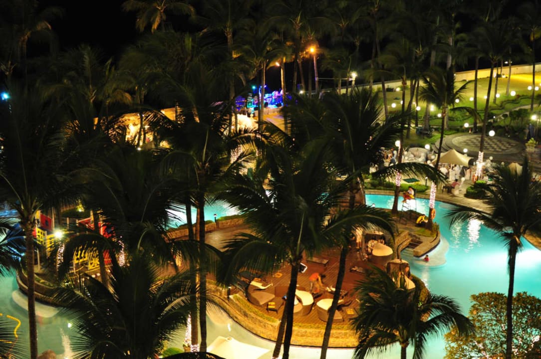 Widok z balkonu Hotel Sofitel Philippine Plaza