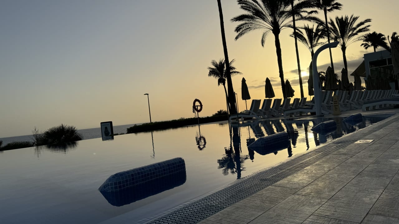 Pool Hotel Riu Palace Meloneras