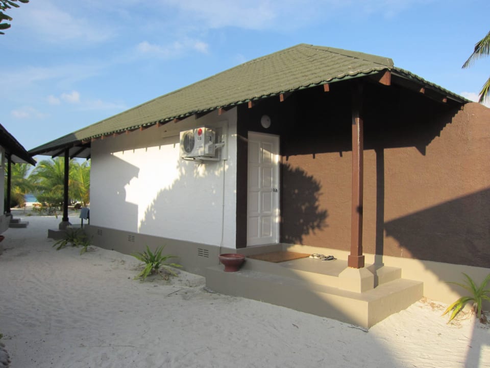 Beach-Bungalow Eingang Adaaran Select Meedhupparu Island Resort - Premium All Inclusive