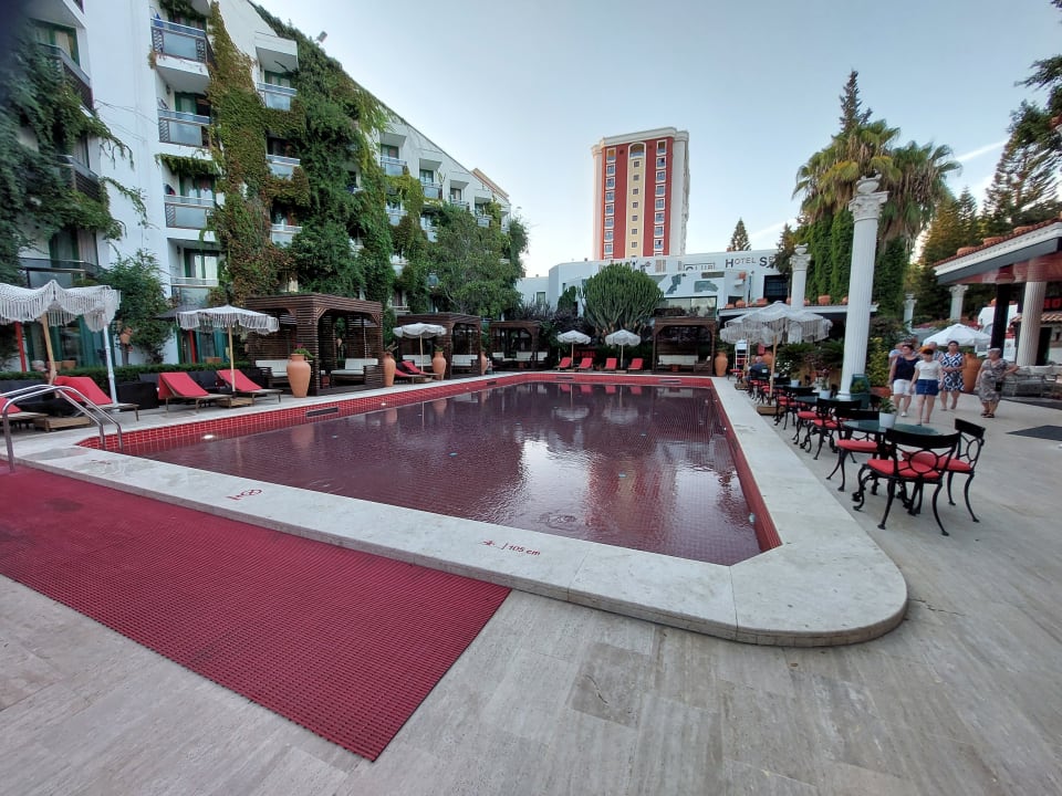 Pool Hotel Club Sera