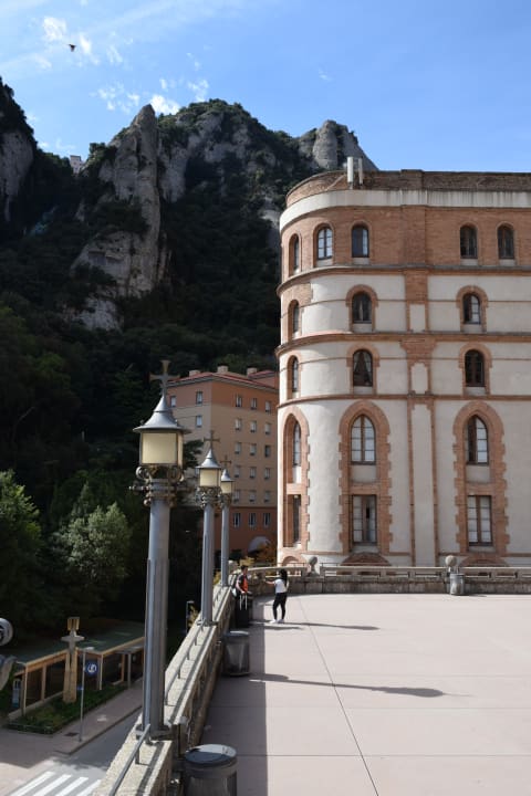 Außenansicht Alberg Abat Oliba