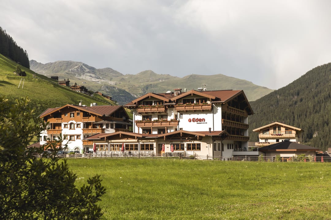 Außenansicht Hotel Eden