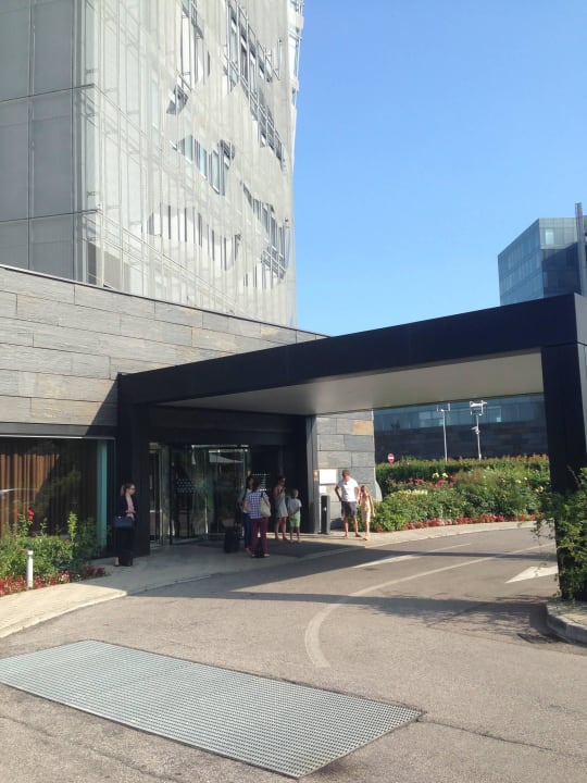 Auffahrt Hotel Crowne Plaza Verona Fiera