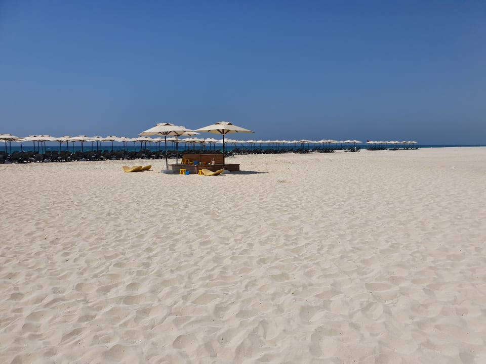 Strand Rixos Premium Saadiyat Island