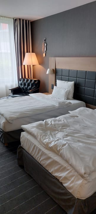Zimmer Mövenpick Hotel Stuttgart Airport