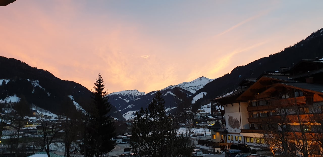 Ausblick Hotel Bergzeit Nalin-Prommegger