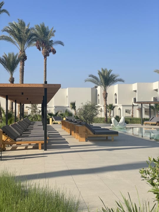 Pool Serry Beach Resort