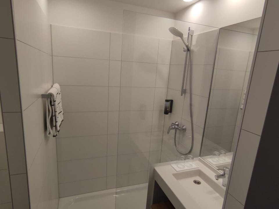 Zimmer LOGINN Hotel Leipzig by ACHAT