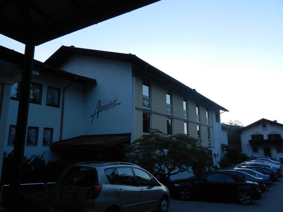 Alm- & Wellnesshotel Alpenhof  Alm- & Wellnesshotel Alpenhof
