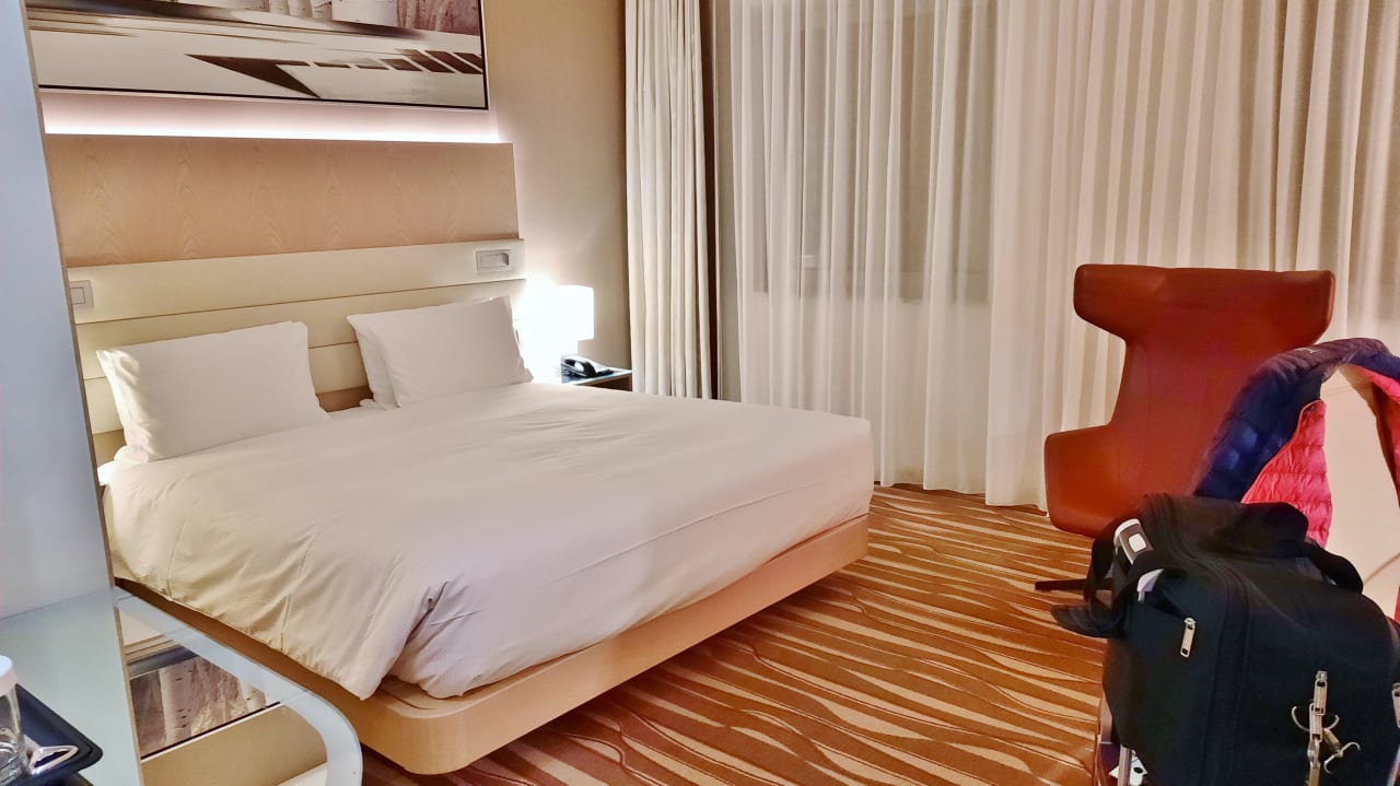 Zimmer Hilton Frankfurt Airport