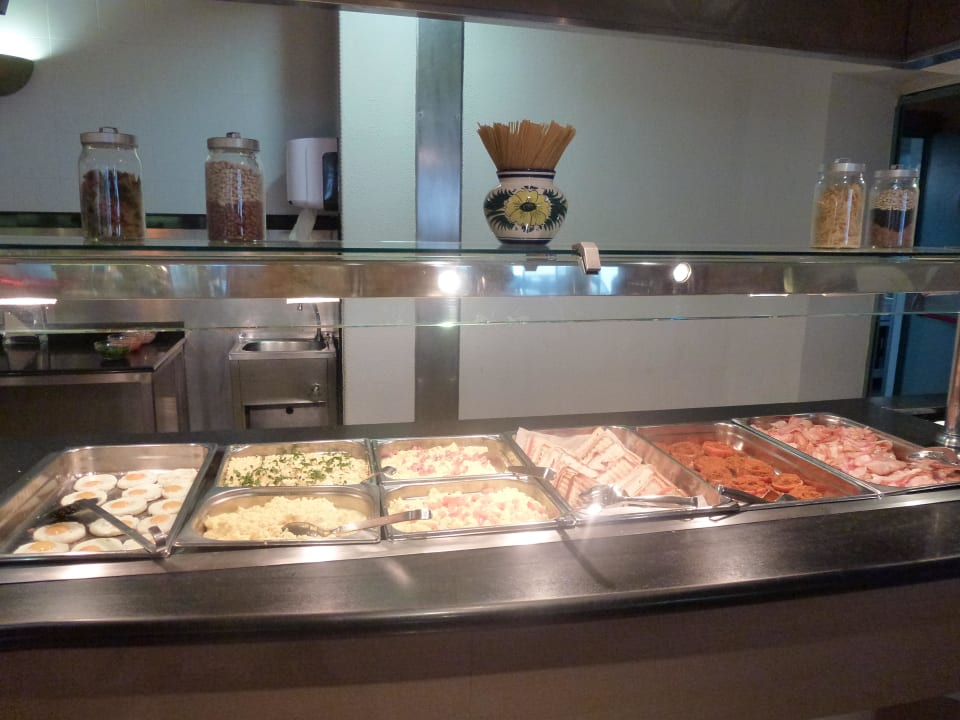 Frühstück allsun Hotel Lucana