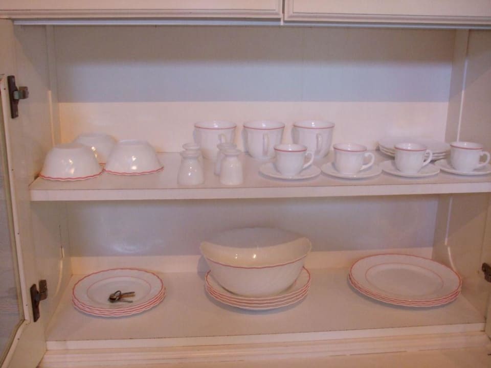 Geschirrschrank Artemisa Gay Bungalows