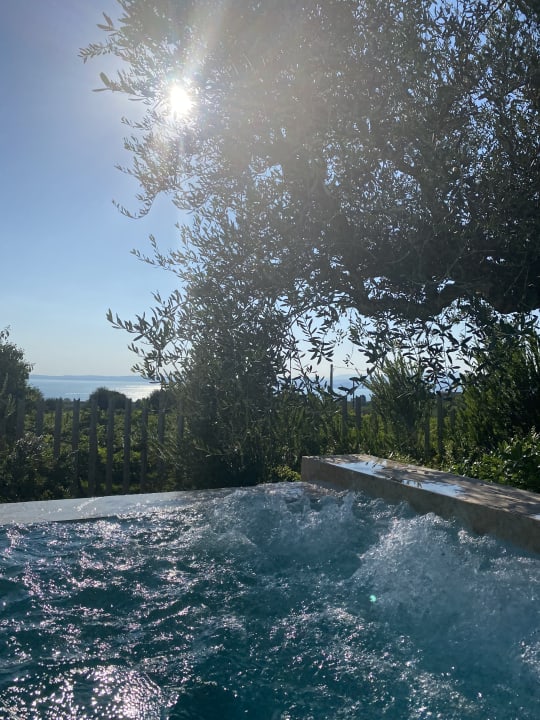 Pool San Colombano Suites