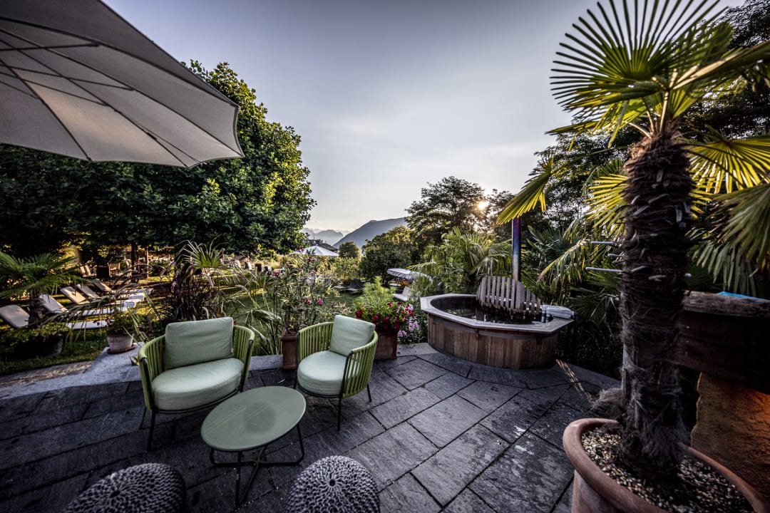 Pool Swiss Historic & Garten Hotel Villa Carona