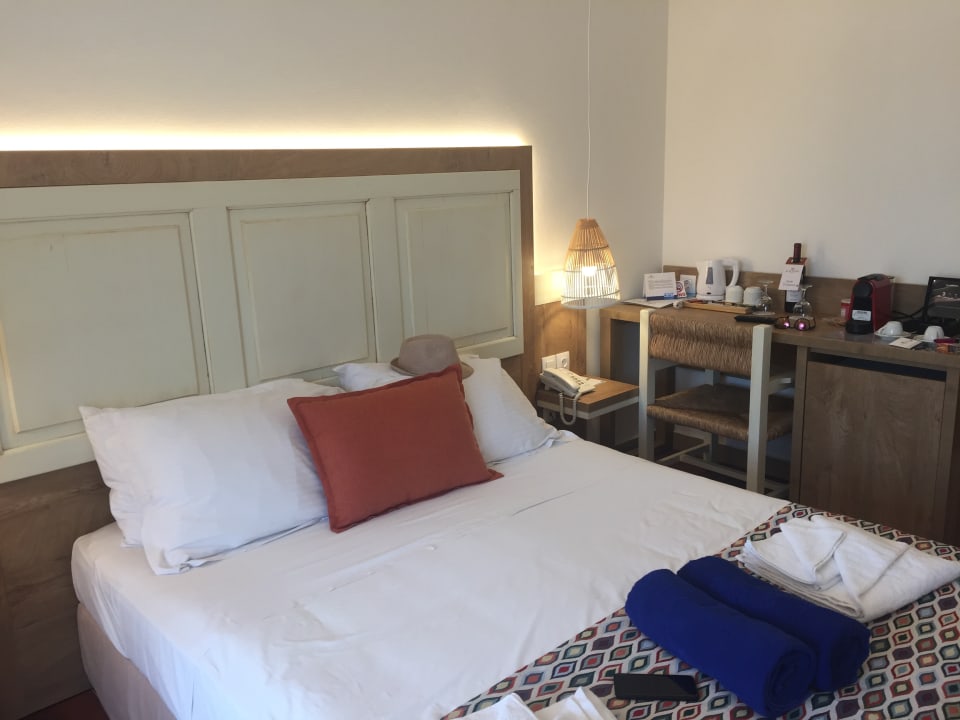 Zimmer Kalypso Hotel