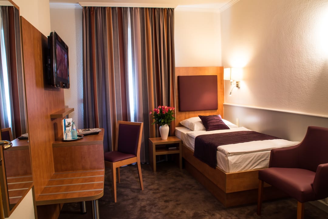Zimmer Hotel Niederrad