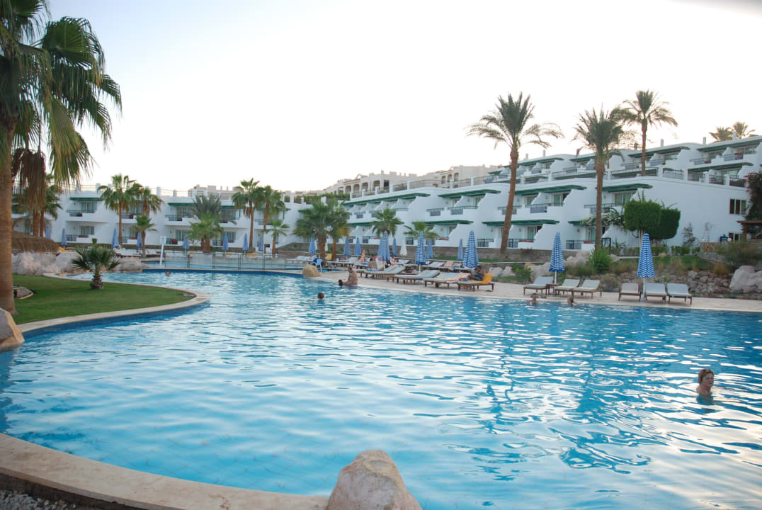 Baseny w hiltonie można śmiało polecać Safir Sharm Waterfalls Resort