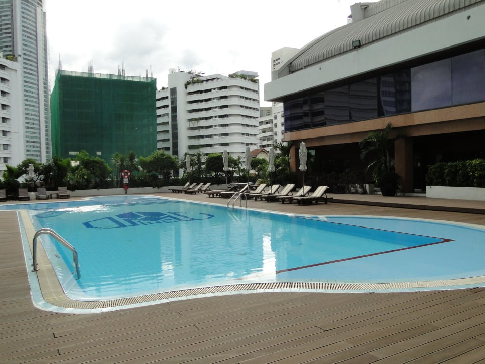 Pool 4. Etage Bangkok Marriott Marquis Queen's Park
