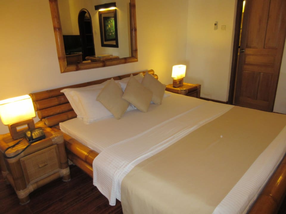 Zimmer Angaga Island Resort