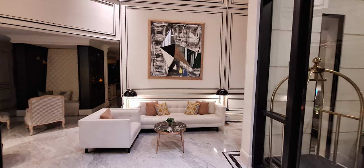 Lobby Bach Suites Saigon, a Member of Design Hotels