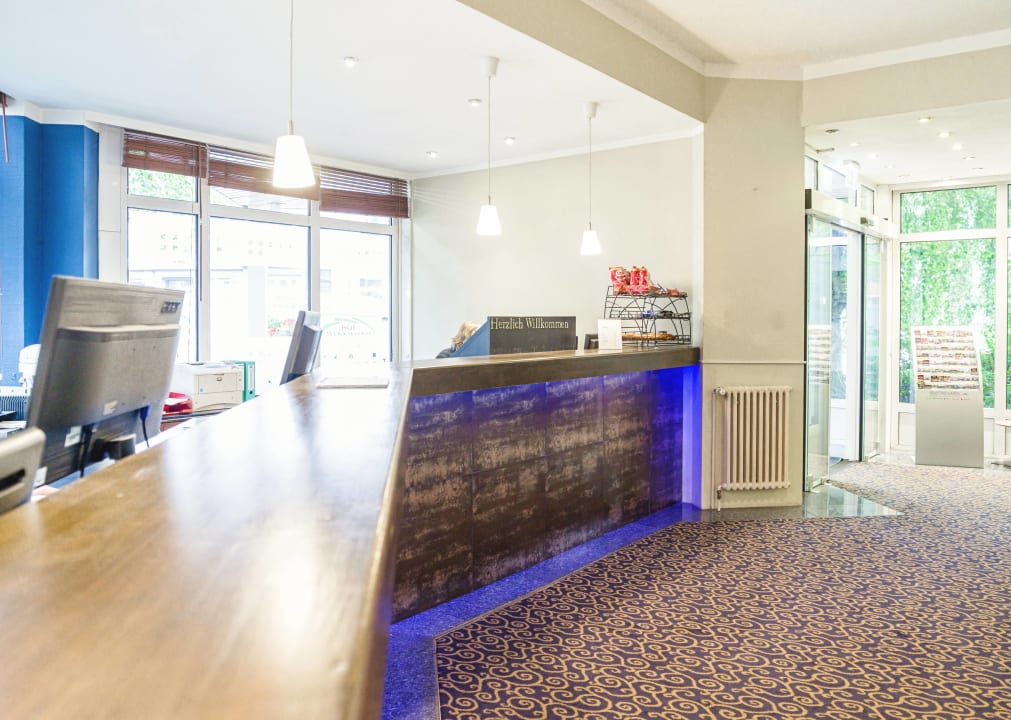 Lobby Hotel Domicil Hamburg by Golden Tulip