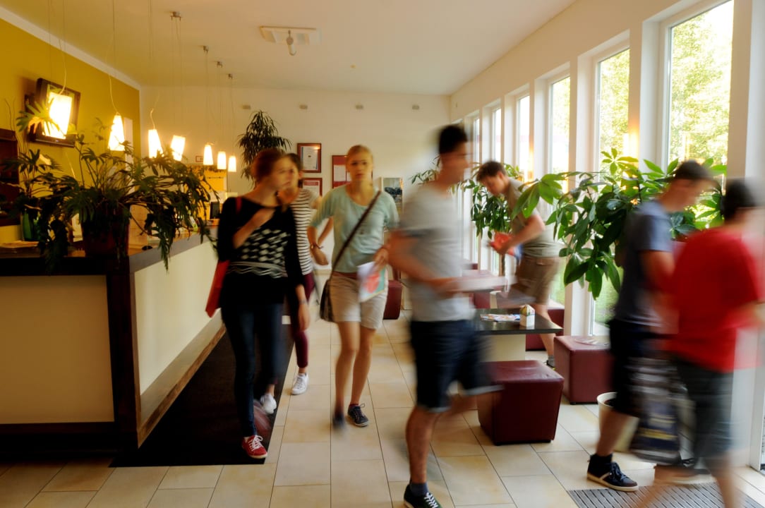 Rezeption Welcome Jugendherberge Augsburg & Hostel SLEPS