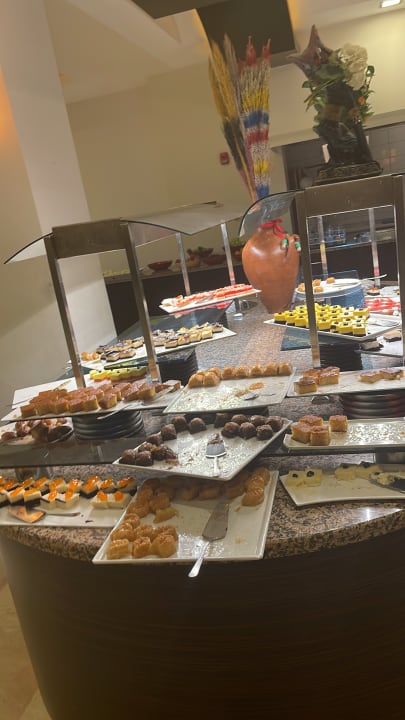 Gastro Telatiye Resort