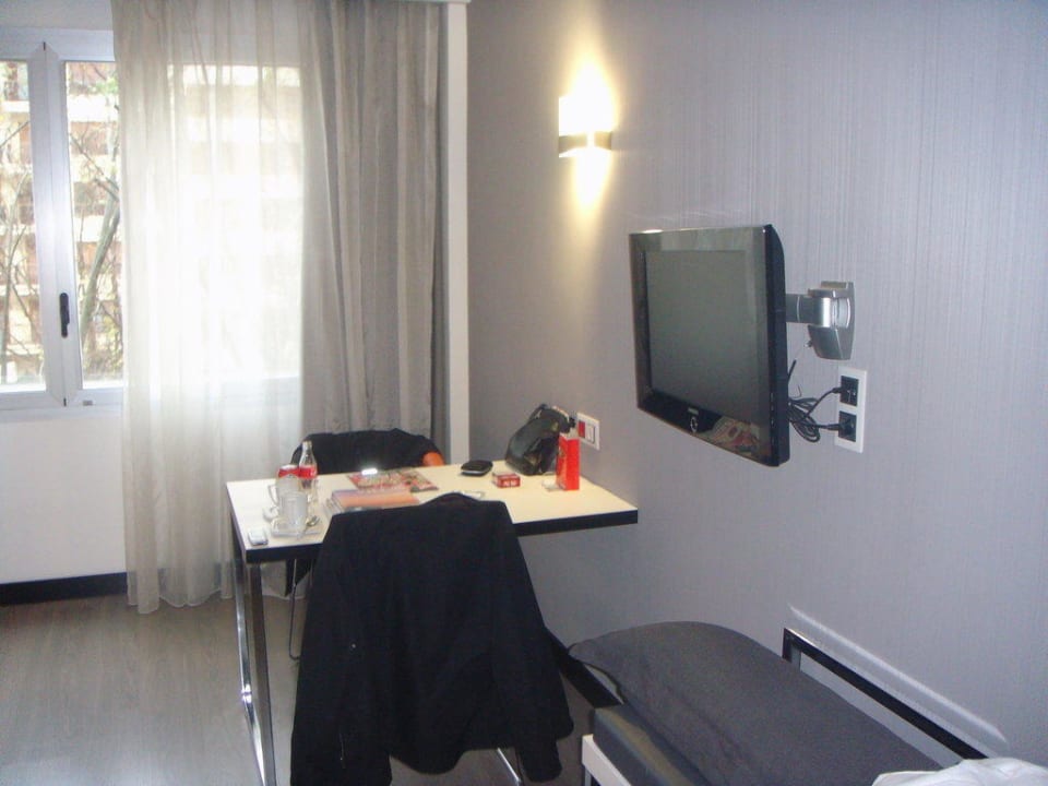 Zimmer 301 Hotel Husa Dimar