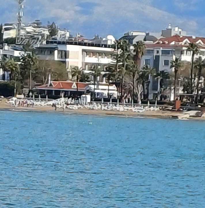 Strand Side Star Beach