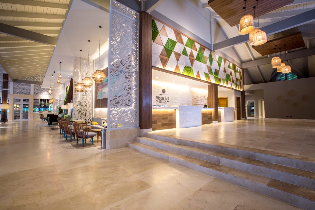 Lobby Vista Sol Punta Cana
