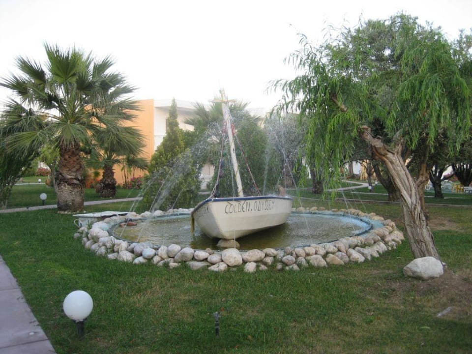 Aussenanlage Hotel Golden Odyssey