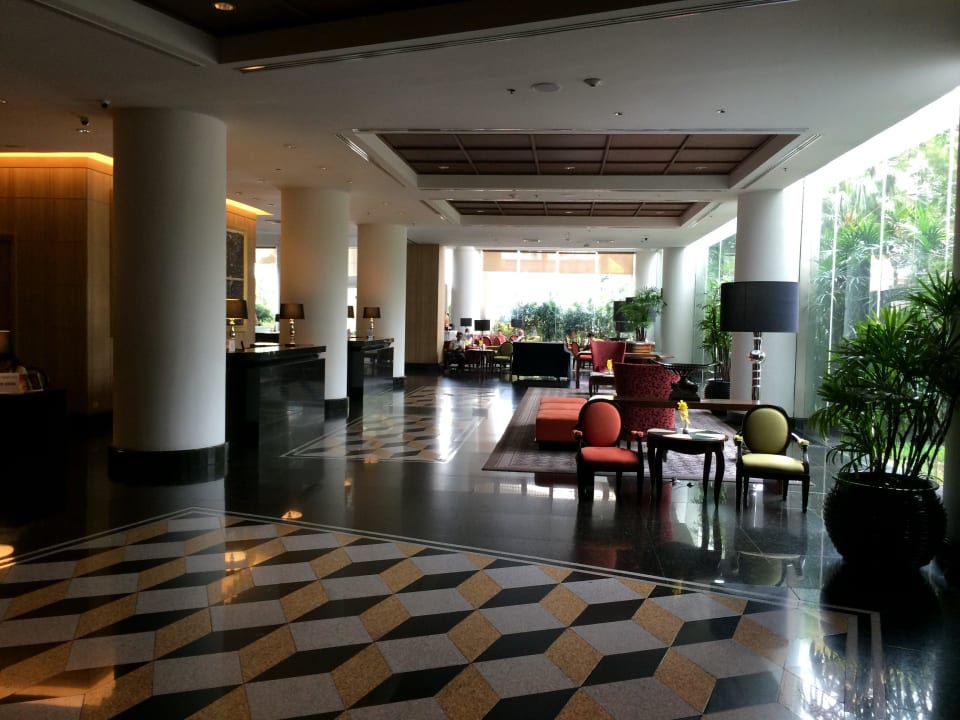 Lobby Hotel Century Park