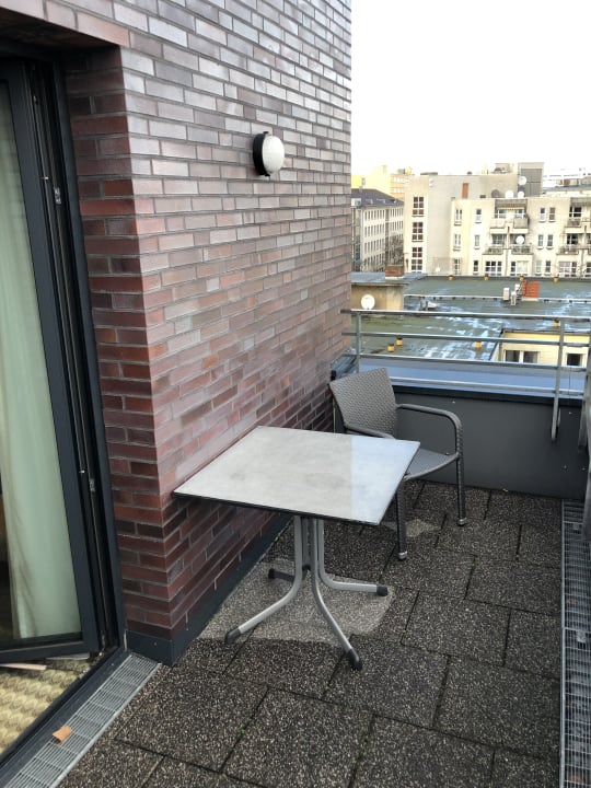 Zimmer Hampton by Hilton Berlin City West