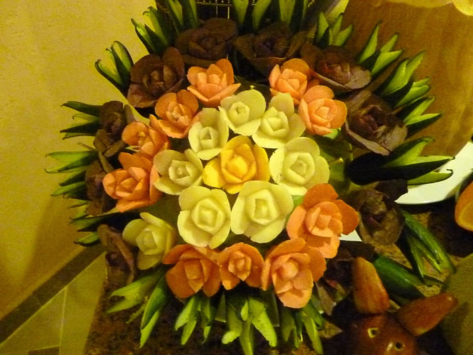 Deko aus Obst usw. Beach Albatros Resort